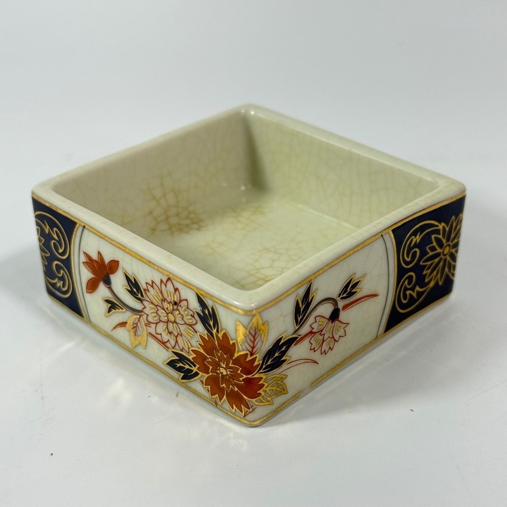 Vintage‎ Imari Ware Japan Square Ceramic Dish Floral Design Trinket Jewelry Bowl